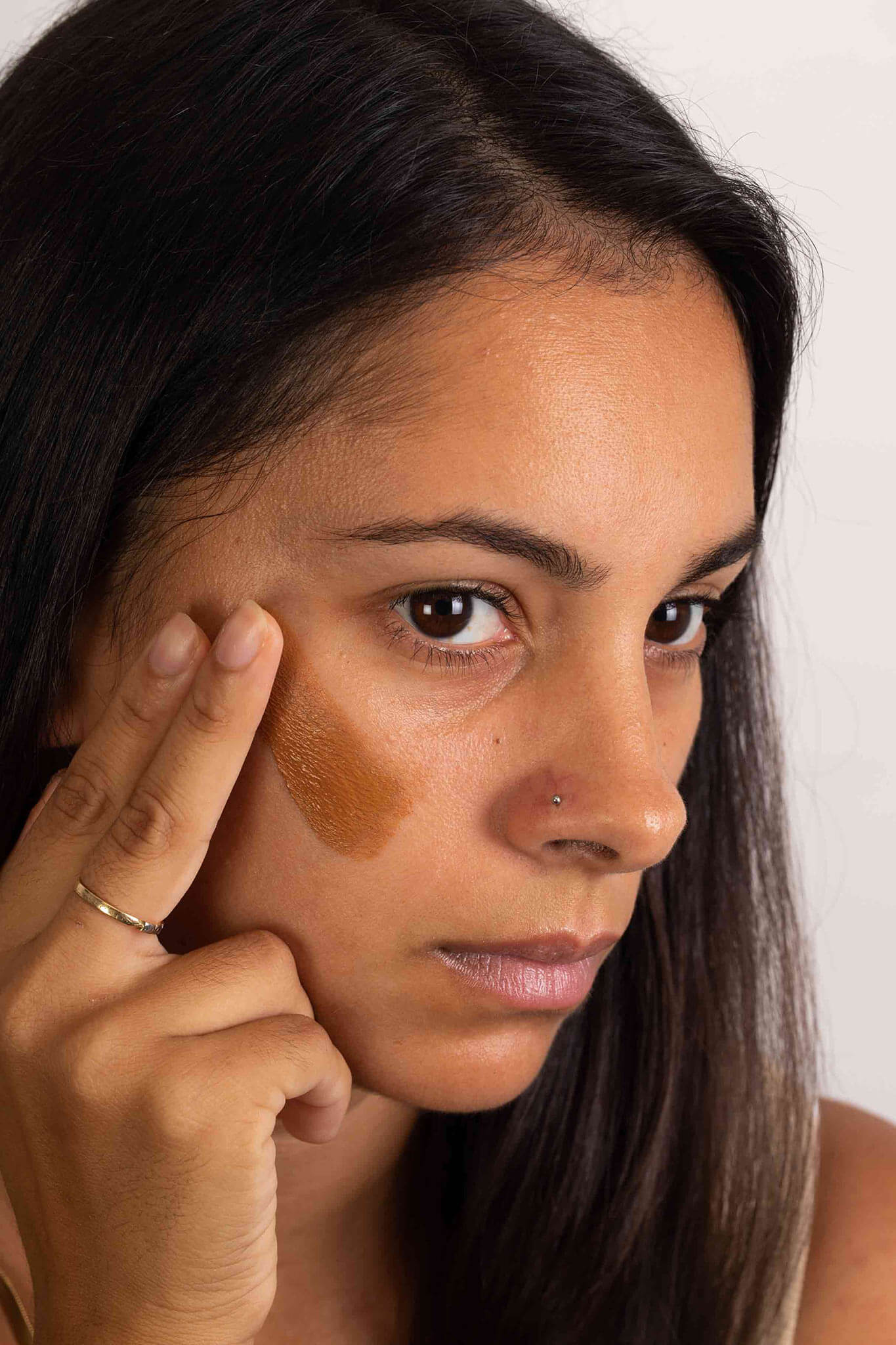 Hyaluronic - Infused Natural Liquid Cover - Scoop Whole Beauty - Foundation