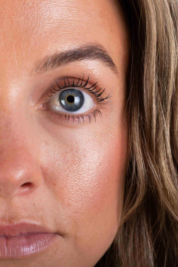 Mud Cake Mascara Compact - Scoop Whole Beauty - cake mascara