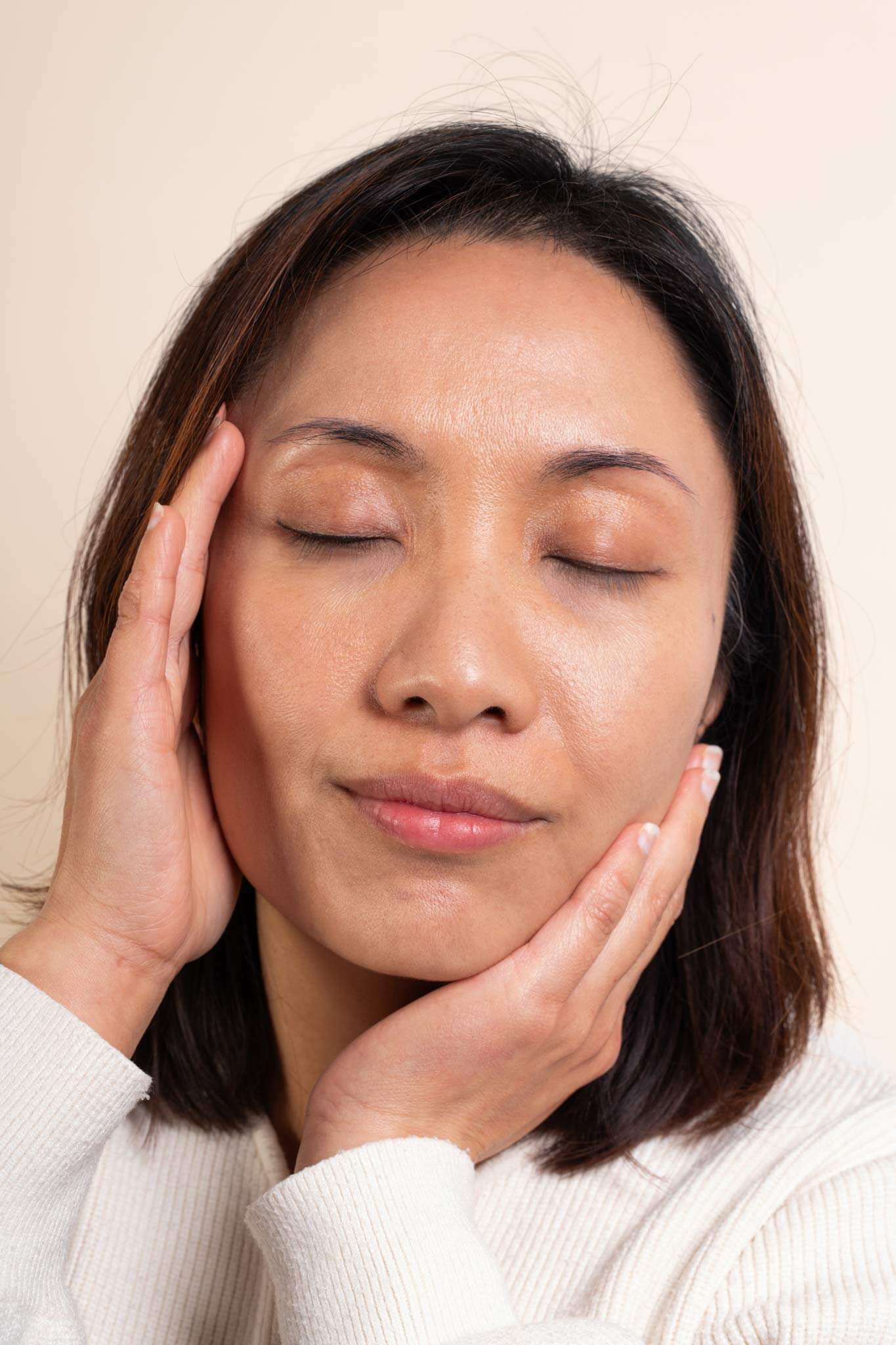 Natural Hyaluronic Acid Serum 2% + B3 Refill Bottle - Scoop Whole Beauty - hyaluronic acid serum