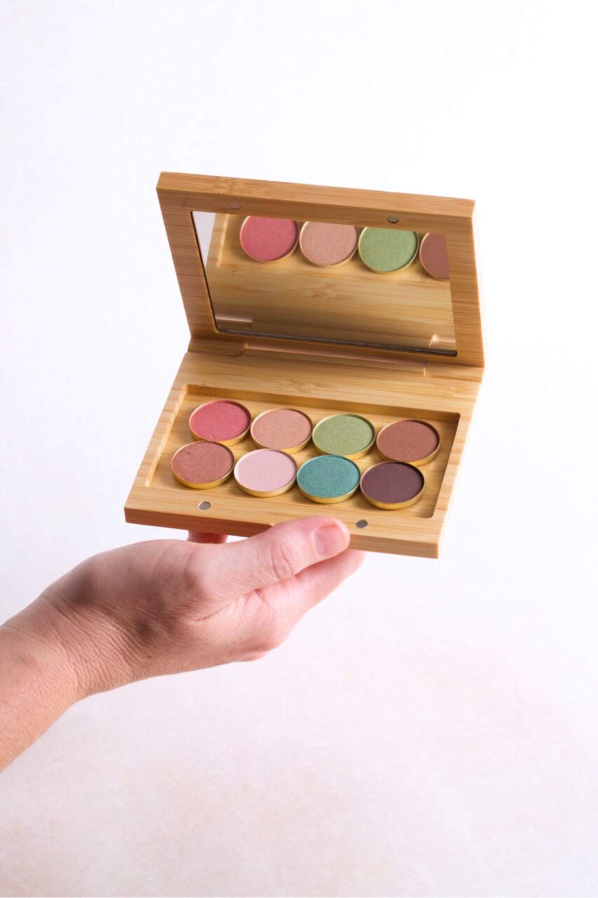 Eye & Brow Radiance - Aurora Edition - Scoop Whole Beauty - eye makeup