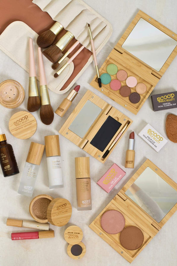 Sustainable makeup collection in bamboo refillable palettes.
