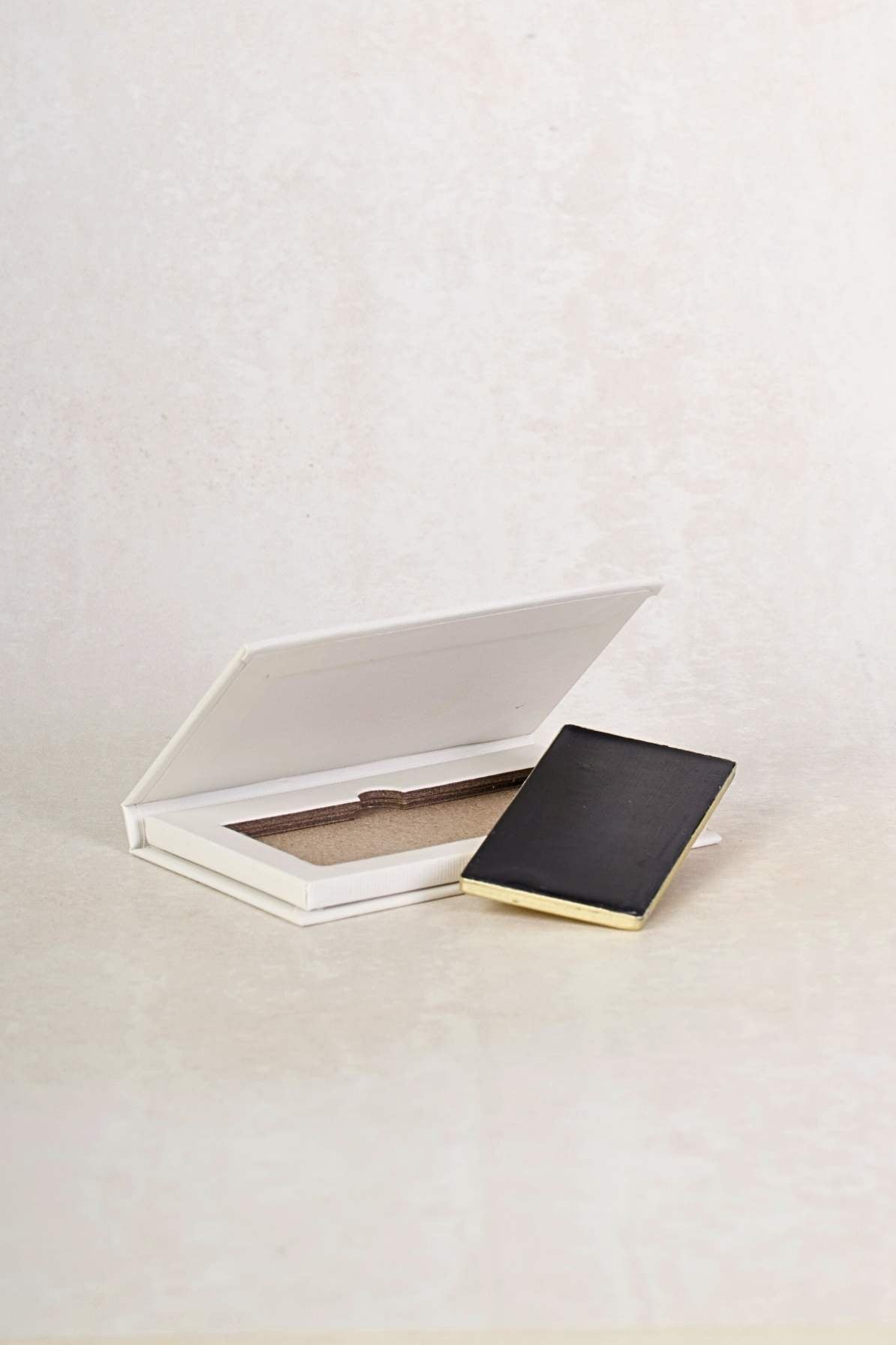 Mud Cake Mascara Refill Plate - Scoop Whole Beauty - cake mascara