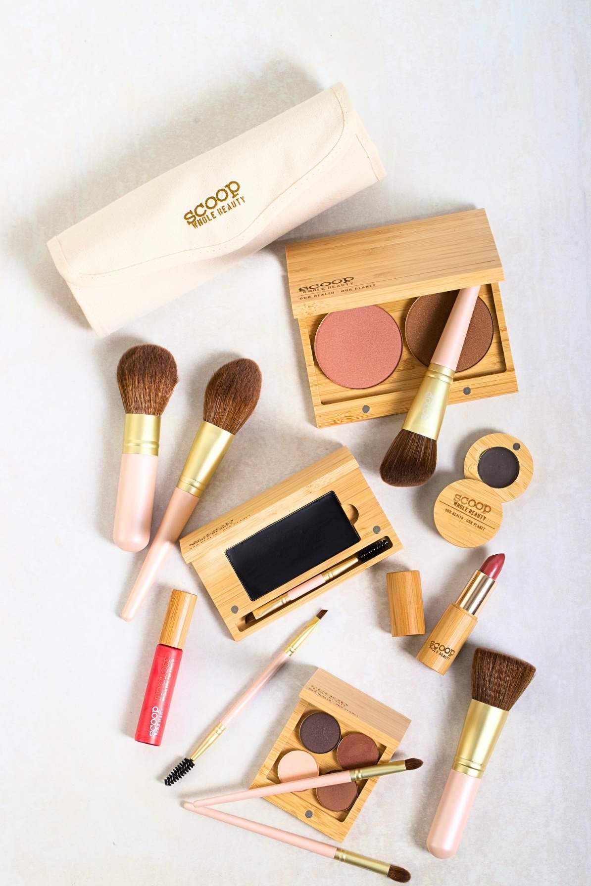 The Full - Face No Base Collection - Scoop Whole Beauty - Makeup bundle