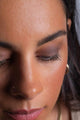 Scoop Whole Beauty model wearing pure earth mineral eyeshadow in colour chocolate - chocolate