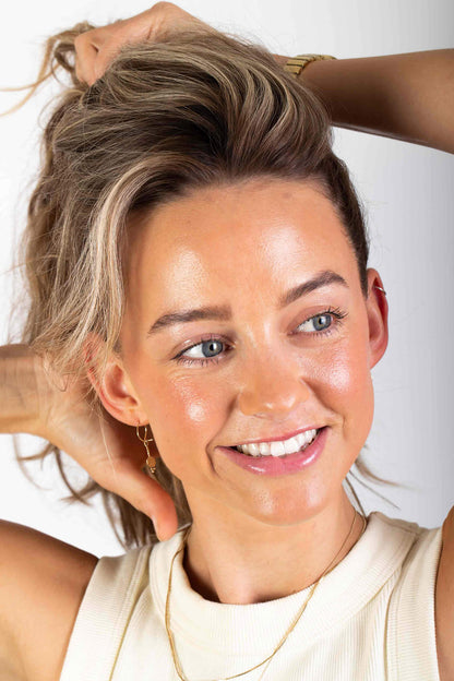 Hyaluronic - Infused Natural Liquid Cover - Scoop Whole Beauty - Foundation