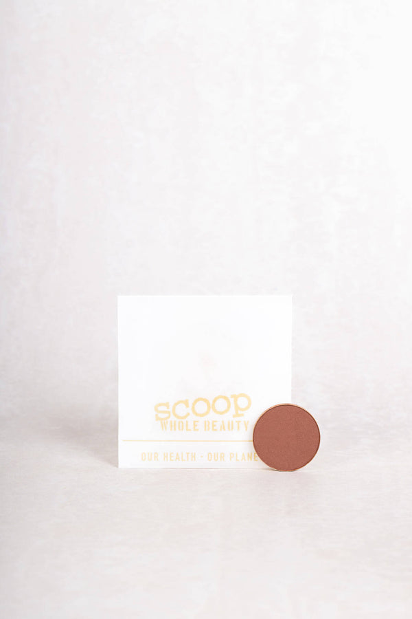 Scoop Whole Beauty pressed mineral eyeshadow, shade terracotta, refill in compostable sachet 