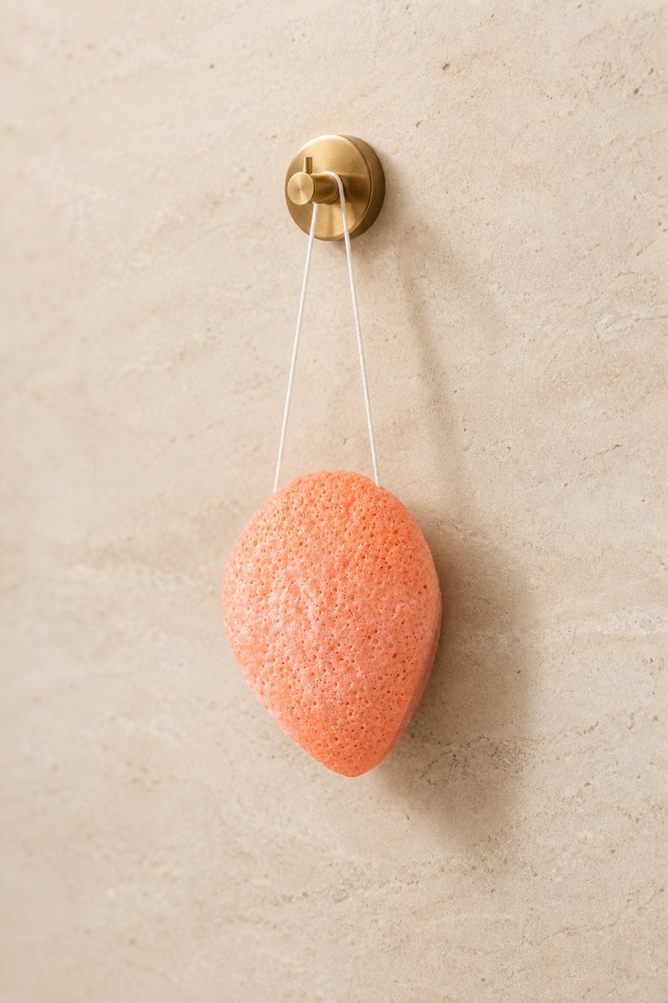 100% Pure Konjac &amp; Pink Clay Compostable Face Sponge - Scoop Whole Beauty - sponge