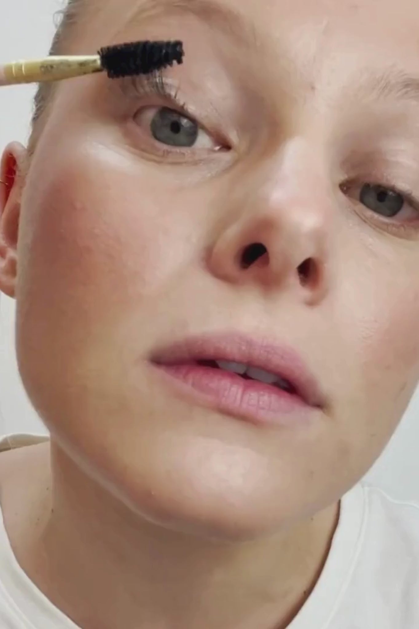 Mud Cake Mascara Compact – 3-in-1 Natural Eye Makeup | Scoop Whole