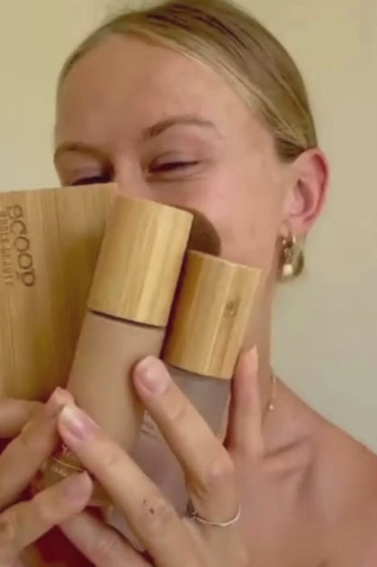 Hyaluronic-Infused Natural Liquid Cover