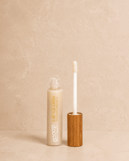 Lucinda Light’s Everyday Natural Makeup Collection - Scoop Whole Beauty -