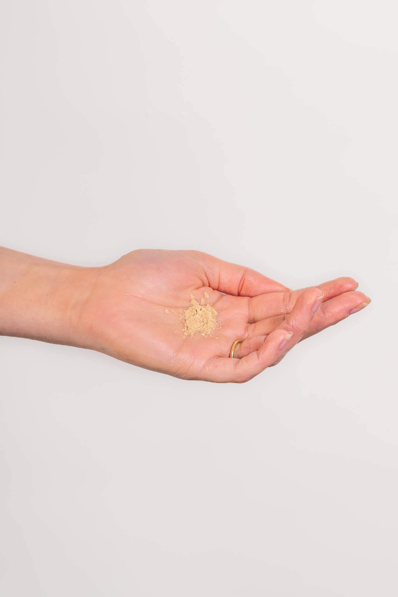 Skin Base Essentials - Scoop Whole Beauty - Foundation