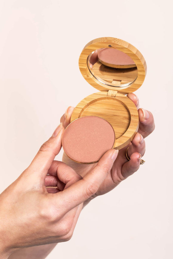 Scoop Whole Beauty dusty pink mineral blusher. Sustainable Bamboo compact that is refillable.