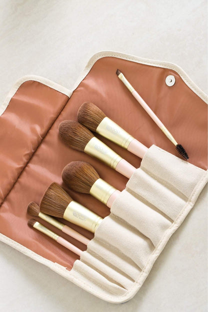 The Complete Makeup &amp; Skincare Collection - Scoop Whole Beauty - Makeup bundle