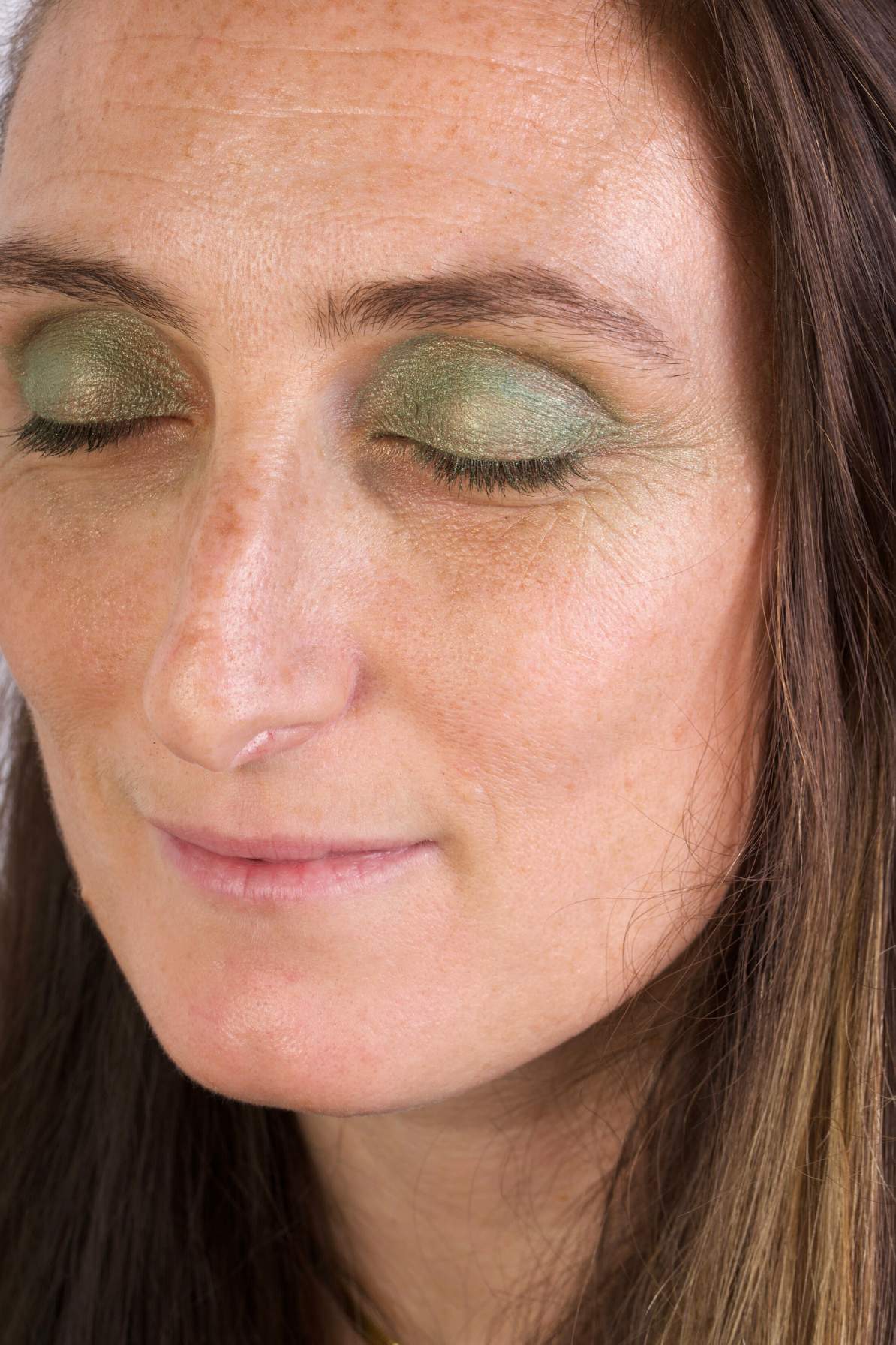 Aurora 8 Shade Refillable Eyeshadow Palette - Scoop Whole Beauty - eyeshadow