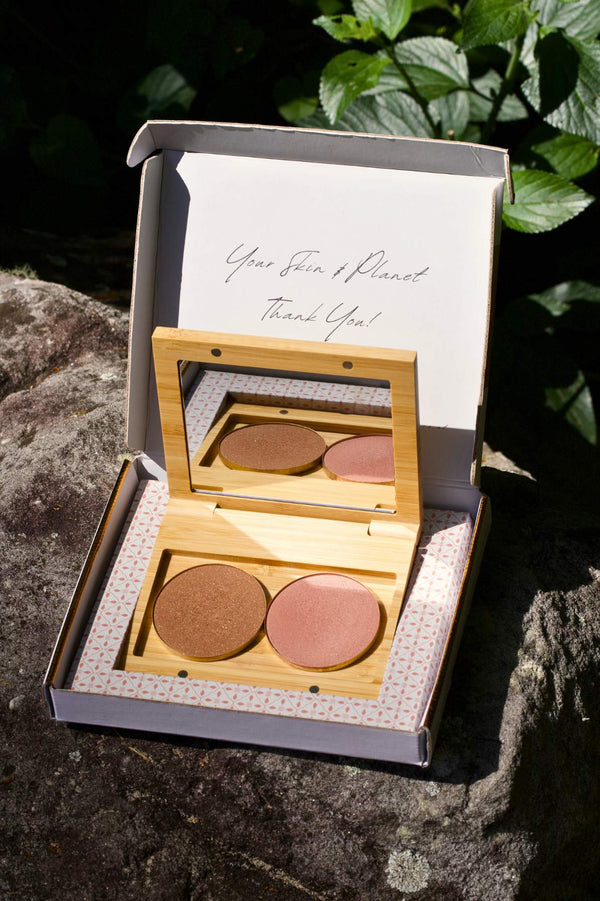 Pressed Mineral Blush and Bronzer Duo in bamboo multi palette in Scoop Whole Beauty packaging.