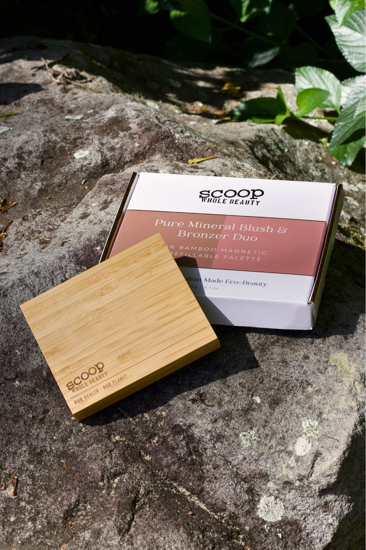 Pressed Mineral Blush &amp; Bronzer Duo in Bamboo Multi Palette - Scoop Whole Beauty - palette