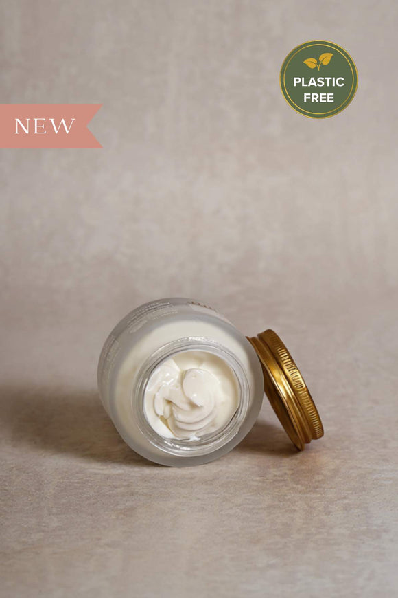 Day & Night Botanical Hydrating Moisturiser - Scoop Whole Beauty - 