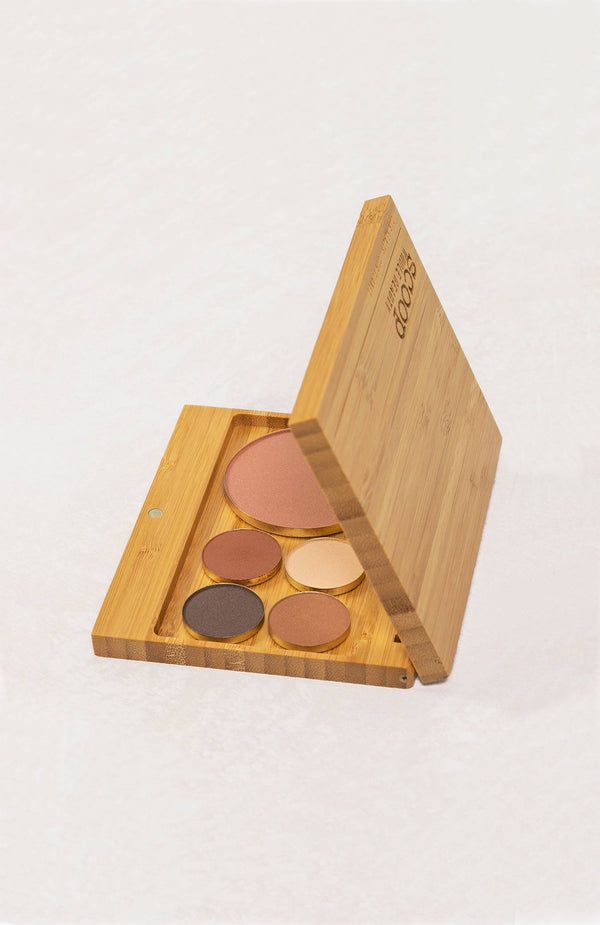 Scoop Whole Beauty sustainable bamboo large multi palette with refillable natural pressed powders and balms